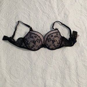 Victoria Secret Black Push-up Bra- 34D